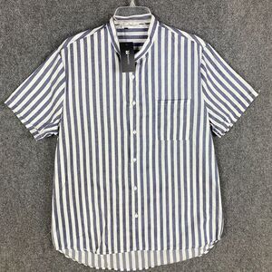 ChArmkp Button Up‎ Shirt Men's XL NWT Short Sleeve Striped Polyester Blend